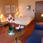 Strandhotel Direkt An Der Nordsee Mit Restaurant 3*