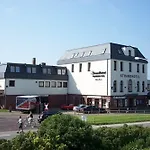 Strandhotel Direkt An Der Nordsee Mit Restaurant