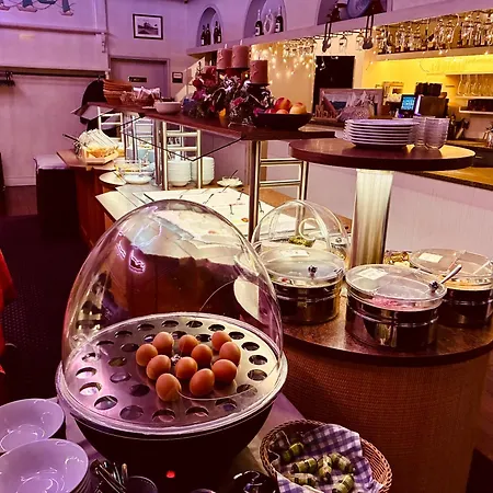 Hotel Strandhotel Direkt An Der Nordsee Mit Restaurant Dagebüll
