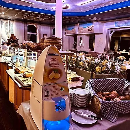 Strandhotel Direkt An Der Nordsee Mit Restaurant Hotel