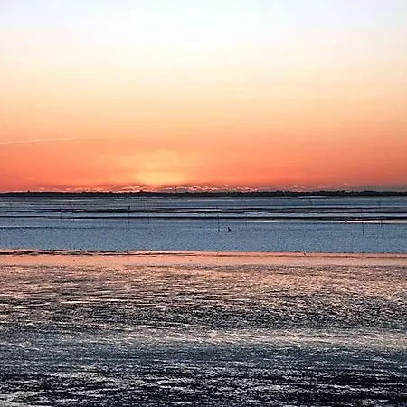 Hotel Strandhotel Direkt An Der Nordsee Mit Restaurant Dagebüll