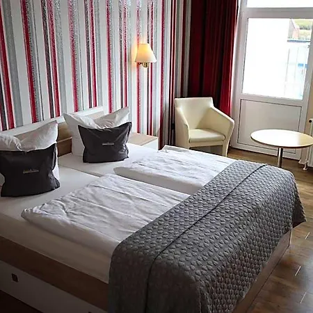 Hotel Strandhotel Direkt An Der Nordsee Mit Restaurant