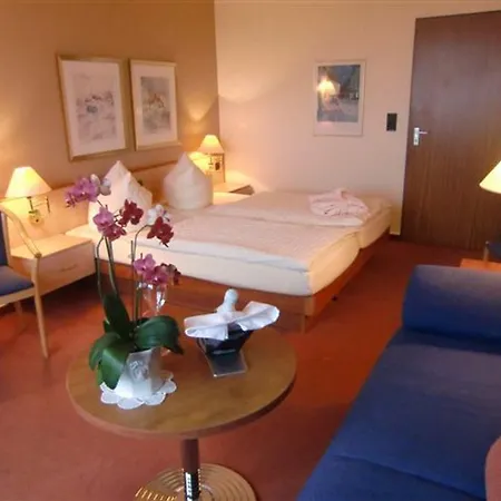 Strandhotel Direkt An Der Nordsee Mit Restaurant 3*