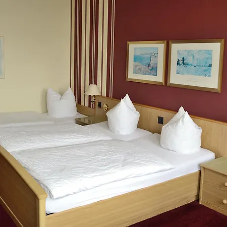 酒店 Strandhotel Direkt An Der Nordsee Mit Restaurant 3*